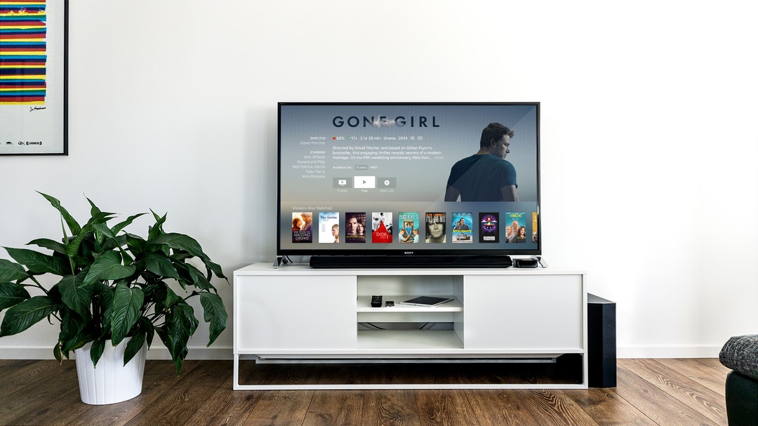 What to Look for When Shopping for an Entertainment Center ￼
